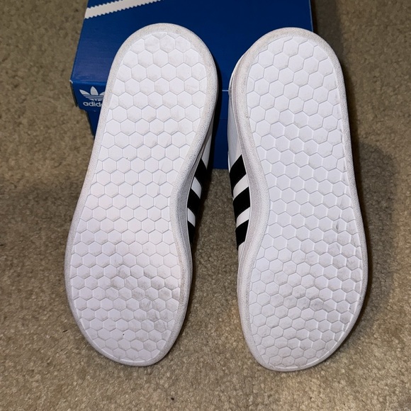 Adidas Shoes - Picture 5 of 5